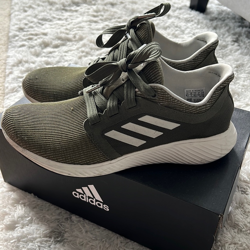 Green edge lux 3 adidas sneakers with ribbon like laces.